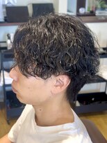 デプト(DEPT.)&nbsp;波巻きスパイラルパーマセンターパートルーズショート佐賀眉毛