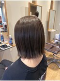 切りっぱなしボブ×アッシュブラウン