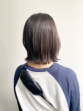 ヘアオーブロジック(HAIR orb LOGIC) 切りっぱなしボブ 縮毛矯正