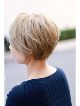 オーガスタ ヘア デザイン(Augusta hair design) 【Augusta hairdesign】外国人風マッシュショート