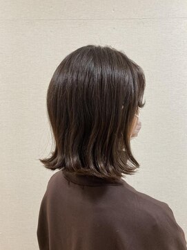 コム(com by neolive) ナチュラルアッシュカラー1