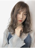 小顔外ハネミディアムアッシュ20代30代40代くびれミディ韓国ヘア