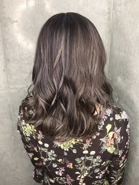 ロダット 横浜(LODAT by little) コントラストハイライト【LODAT横浜】