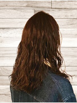 アクアヴィタエ(Aqua vitae) 20代、30代ゆるふわパーマ