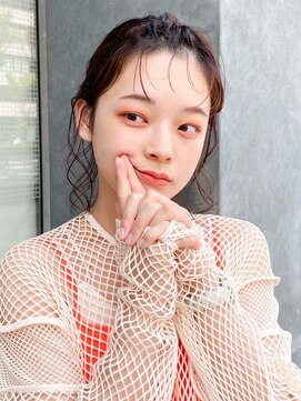 ノラ ウメダ(NORA UMEDA) 【NORA UMEDA 高木】かんちょーのポーズ♪ボブヘアアレンジ