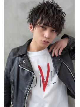 オースティン 登戸向ケ丘遊園(AUSTIN) ツイストパーマ七三オールバックマッシュウルフスリークショート