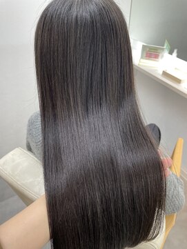 エクラートリアーラ 藤沢店(ECLART Reala) 艶髪縮毛矯正