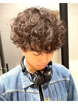 ゴールドシブヤ(GOALD SHIBUYA)&nbsp;プードルパーマ　カーリーパーマ　外国人風パーマ　ウルフパーマ