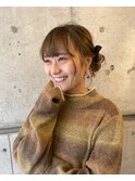 イヤリングカラーの映えるアレンジ