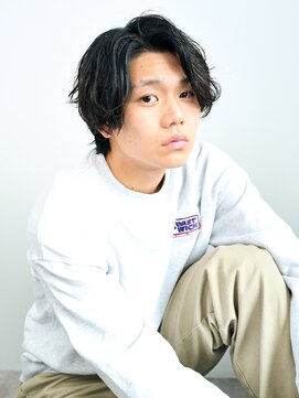 ロンドアンメゾン 原宿(Lond un Maison.) 【吉田智哉】サーフカール、ニュアンスパーマ、ダークアッシュ