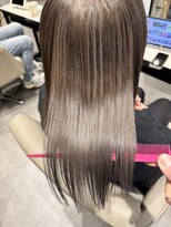 ザ サード プレイス トーキョー ギンザ(THE THIRD PLACE TOKYO GINZA)&nbsp;【銀座】髪質改善トリートメントミネコラ×バレイヤージュグレー
