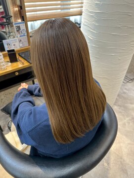 ヘアリゾート粋 トゥジュ 池袋東口店(tujuh) ストレートロング/ブラウンベージュ/透明感カラー
