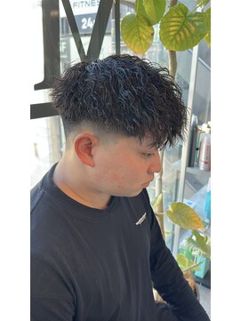 スタッド 松戸(stud. Men‘s) 縦落ちツイストスパイラルバロックショート