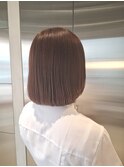 冬の美人見せ◎前下がりストレートボブ×ラベージュ