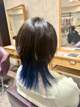 アフィナー(Afinar) 【横浜/横浜駅】個性派◎ブルーインナーマレット