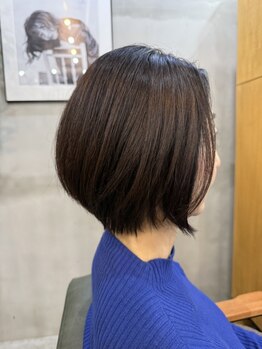 高発色・高彩度のカラーやケアをしながらのカラーなど、お一人ひとりのお悩みやご希望に沿ったご提案♪