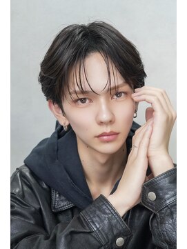 セリ(ceri) メンズカットメンズヘアシースルーマッシュダウンパーマ