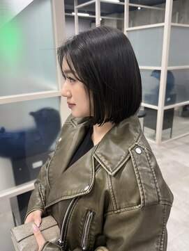 ネウィ 赤羽(newi) 切りっぱなしボブ☆