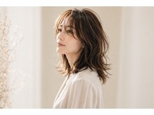 －サロン帰りだけで終わらない、毎日に寄り添うヘアデザイン－