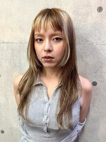 ナループロアポンテ(Nalu pu loa PONTE)&nbsp;ロングレイヤーミディアムレイヤーデザインカラーブリーチカラー