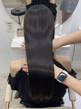 コア 梅田(Core) 髪質改善 艶髪 愛され 韓国風 前髪カット 小顔 梅田