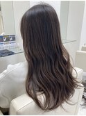 サンドベージュ
