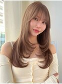ミディアムレイヤーカットグレージュ顔周りカット韓国巻き