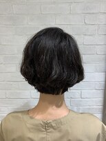 コム(com by neolive)&nbsp;癖毛活かしてパーマで時短スタイリング☆