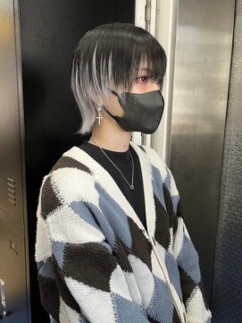 ホワイト 梅田(white) #シルバー×ブラック×ショートウルフ