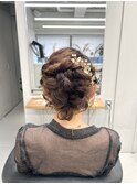 高めのアップスタイル【清板】