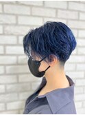 濃いめネイビー×刈り上げショート