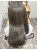 ＊赤みを抑えたベージュカラー＊