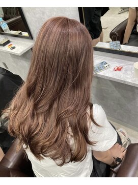 グラッジ 池袋(GLADGE) ピンクベージュ