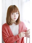【町田】ミディアムスタイル×ベージュカラー