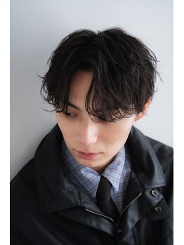 ロウ 銀座(RAW)の写真/シンプルで洗練されたデザインで「自分らしさ」を残したキマるスタイルへ。【メンズカット/メンズパーマ】