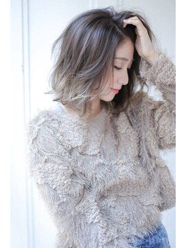 フェリア 緑地公園(FERIA) 【FERIA緑地公園】バレイヤージュグレージュ外人風アッシュロブ