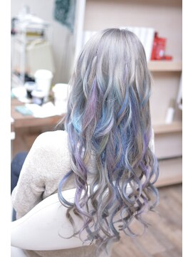 デザインサロンリア(design salon Lia) White！unicorn！