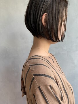 キチ(kichi.) [kichi.] 丸みボブ×シナモンベージュ