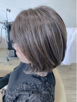 スリーク ヘアー(Sleek hair) エアータッチ