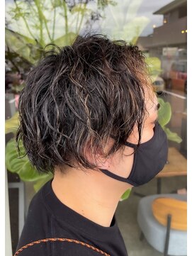 ノイ(neu) ハイライト×ツイストスパイラルパーマ【静岡/髪質改善】