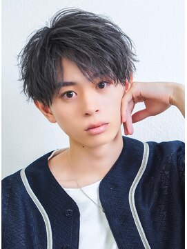 オーシャントーキョー 渋谷神南(OCEAN TOKYO) ツーブロック束感流行センターパート