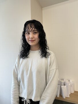 オットット(OttottO) ロングパーマ