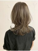 小顔ミディアムウルフ×ハイライトボブウルフ　ウルフカット