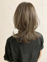 ダブルトーキョー シブヤ(W-TOKYO SHIBUYA)&nbsp;小顔ミディアムウルフ×ハイライトボブウルフ　ウルフカット