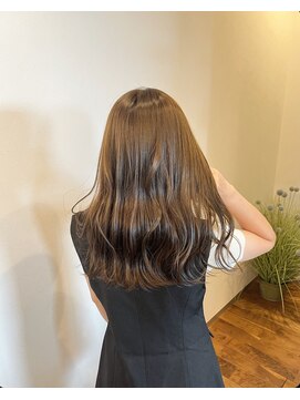 ヘアーラウンジルシェル(HAIR LOUNGE Le ciel) オリーブベージュで落ち着いた印象に！