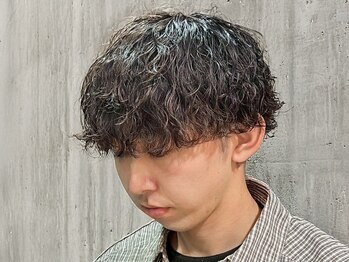 ヘアサロン アウラ(hair salon aura)の写真/《*学生人気No.1*》S字カールの波巻きパーマ、強めリッジのツイストスパイラルパーマは初パーマに◎[盛岡]