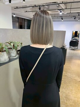 メリー オオサカ(Merly Osaka) バレイヤージュ/似合わせカット