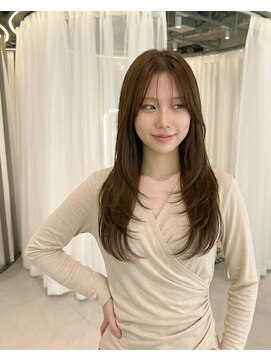 ハーツオオサカ(HE:ARTS OSAKA) 大人かわいい顔まわりナチュラルレイヤー