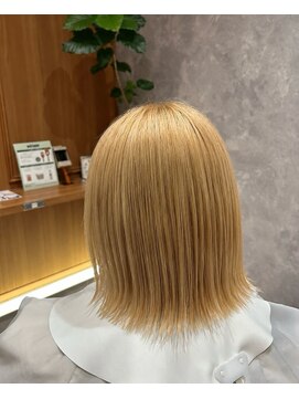 ラメールアヴェダ イオンモール秋田店(Lamelu AVEDA) 透明感たっぷりハイトーンブロンド