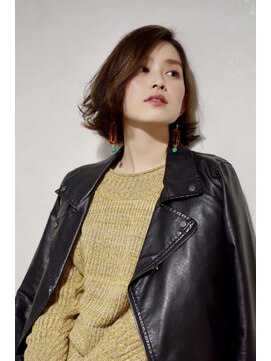 ココリュビ(COCO RUBIS) 辛口なレディーボブ